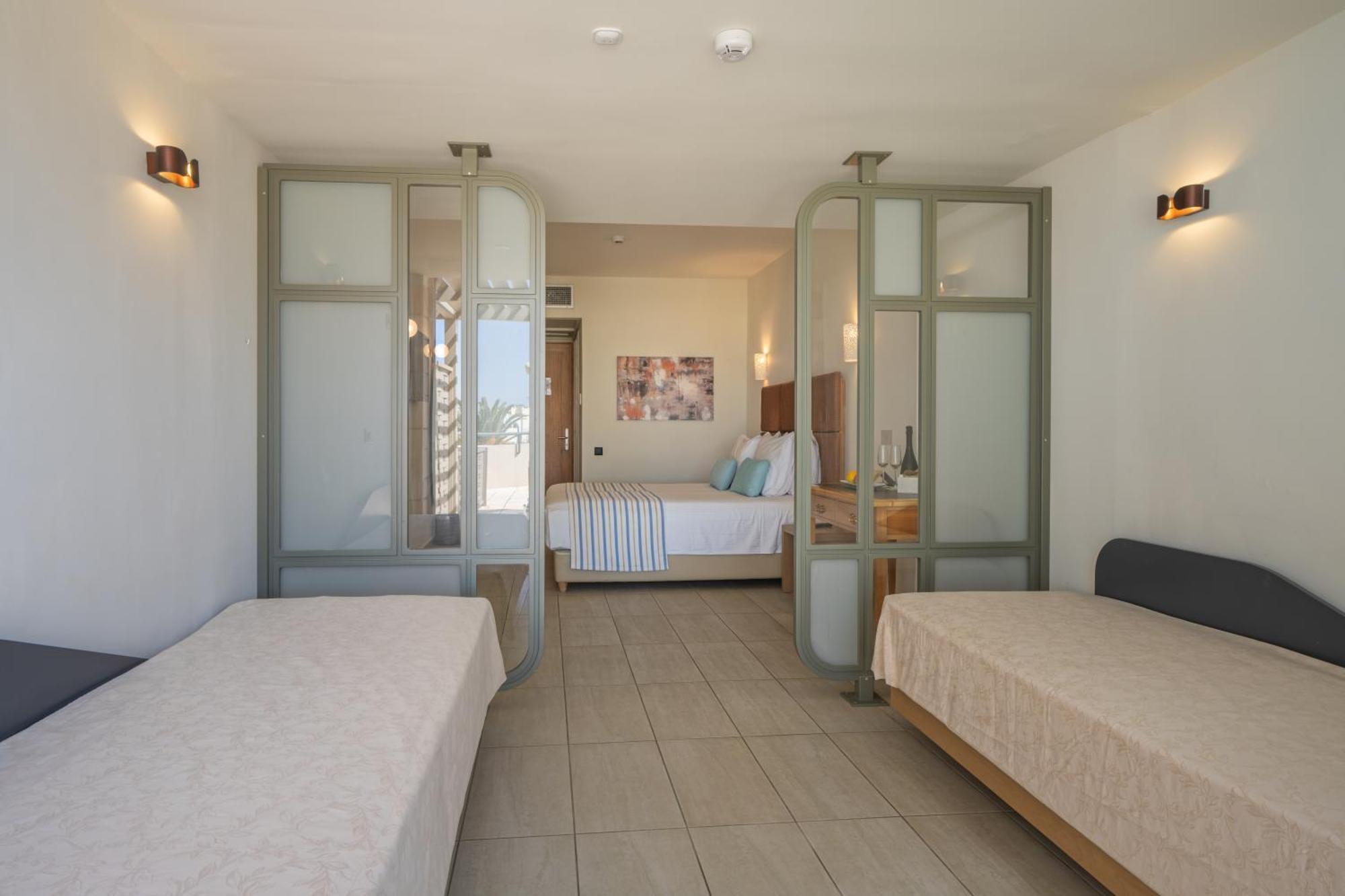 Minos Hotel Rethymno  Ngoại thất bức ảnh